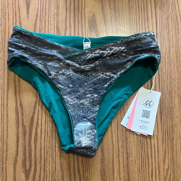 Maaji Other - NWT Maaji Women's Swim Bikini Bottom Reversible Snake Skin Green Size M